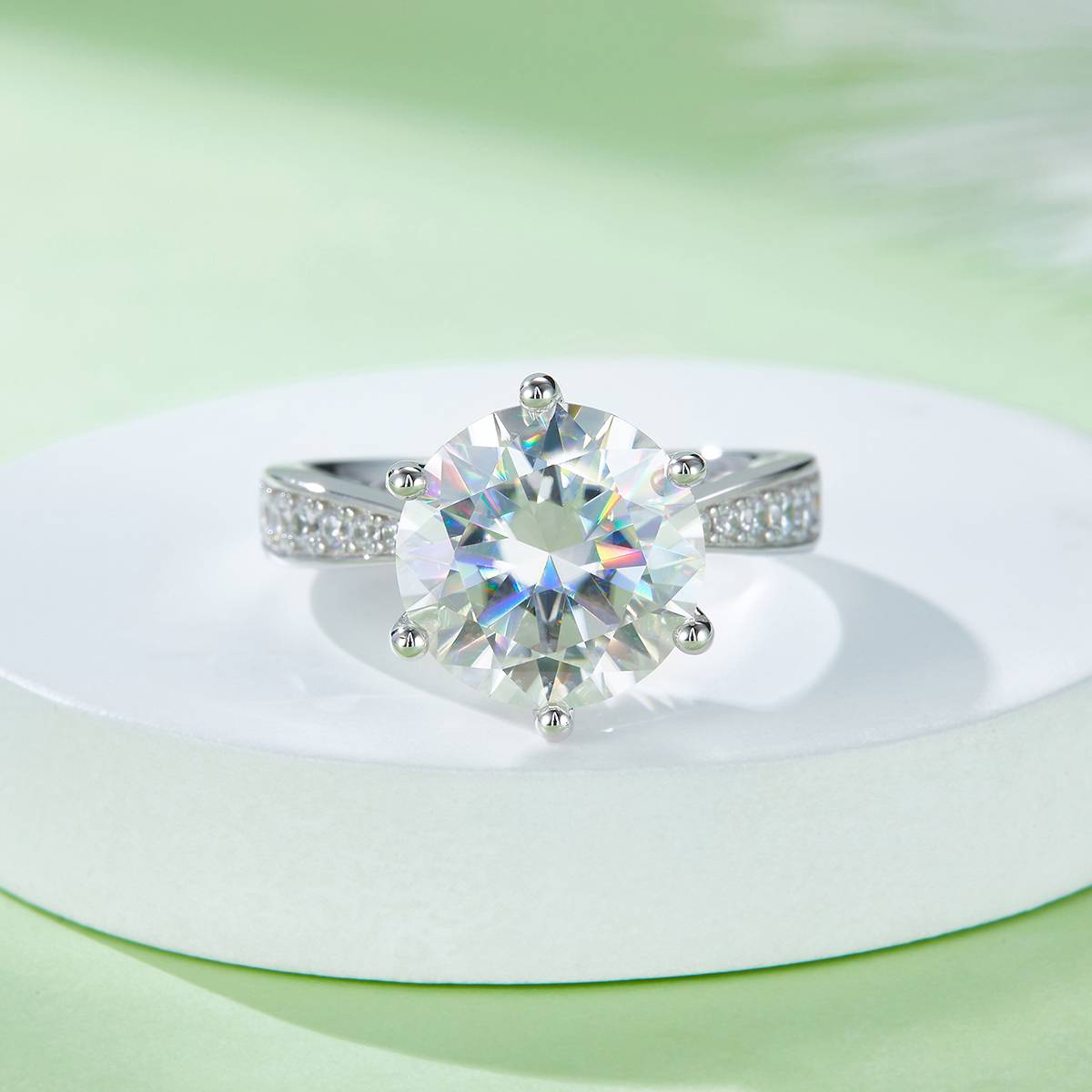 Micro Inlaid Dynamic S925 Silver Plated Platinum Moissanite Diamond Women's Ring 5.0 Carat D-Class